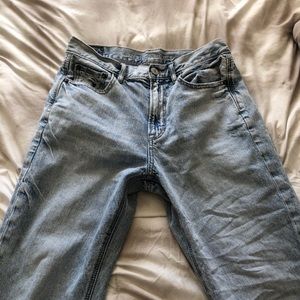 american eagle light wash jeans